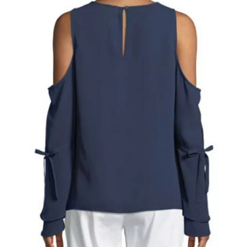 Michael Kors  cold shoulder top size med sky blue - Picture 3 of 6